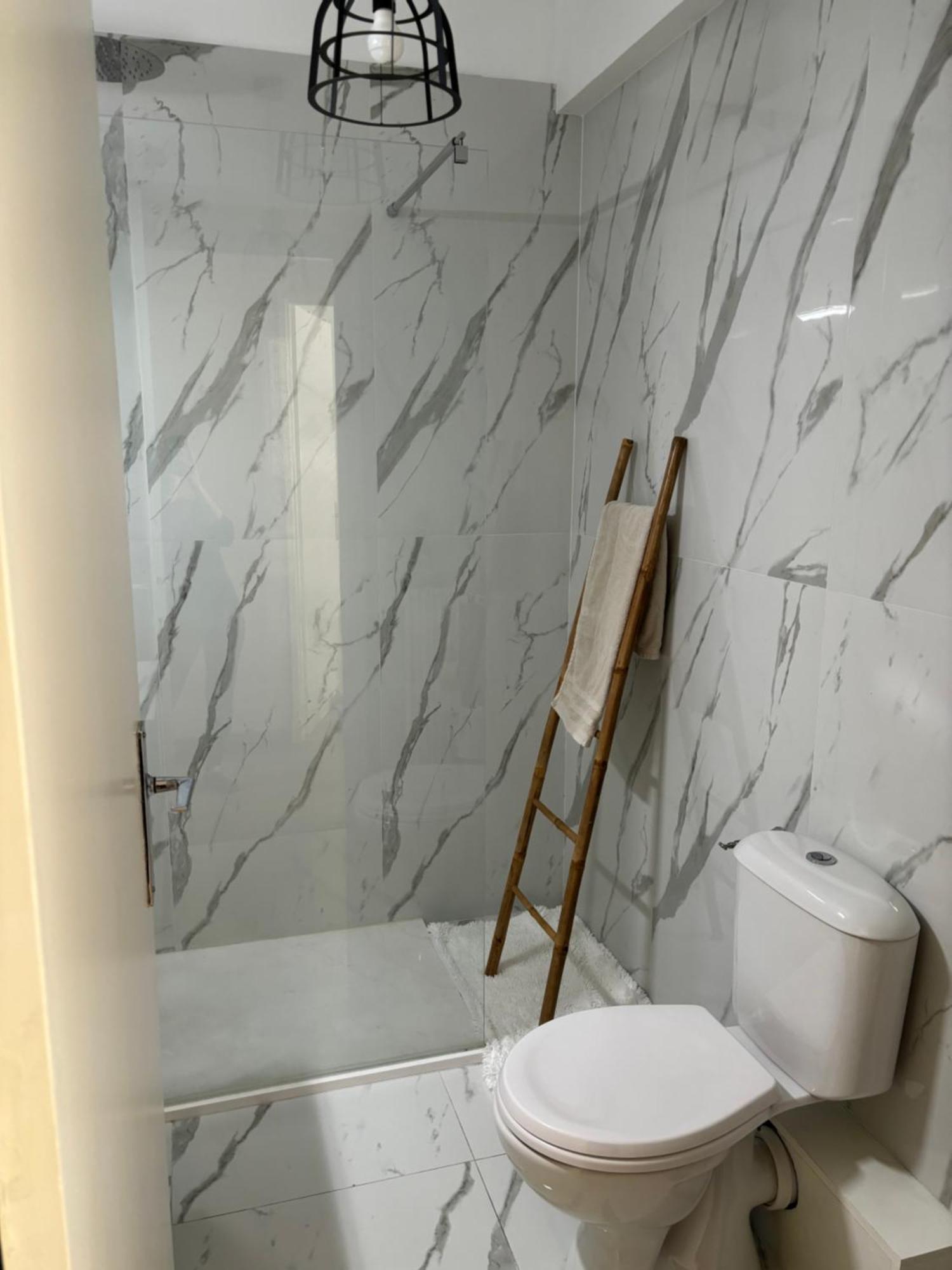 2 Etoiles A Pour 4 Personnes Appartement *